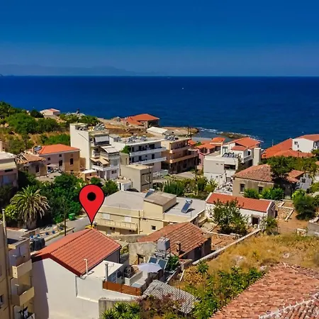 Elpida's Home, Seaside, Close To The City's Center *